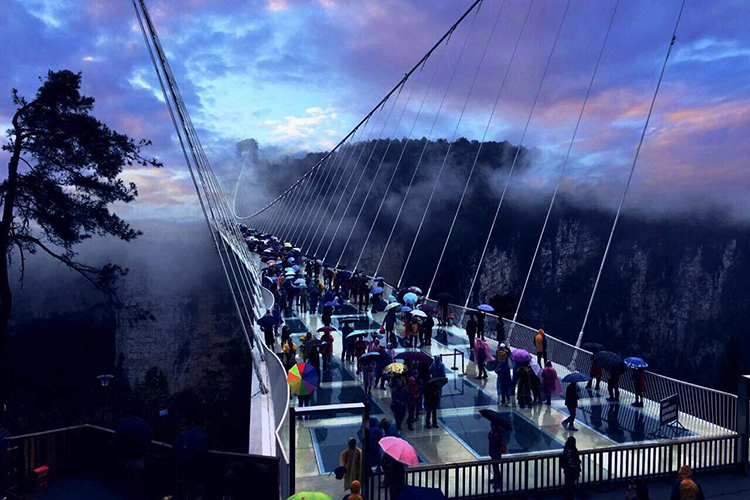 長沙出發(fā)到張家界玻璃橋、天門山、玻璃棧道、鳳凰古城3日游
